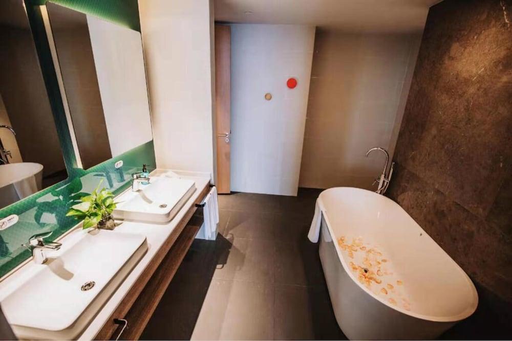 Holiday Inn Express Ningbo Fenghua By Ihg Екстер'єр фото